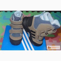 Демисезонные ботинки adidas