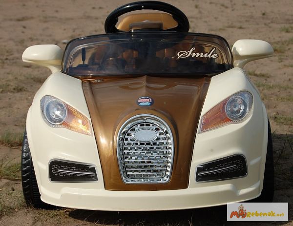 Фото 8. Спортивная модель детского электромобиля Bugatti 938 SMILE