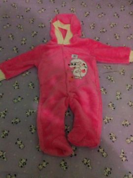 Фото 2. Піжамка тепла махрова для немовлят/человечек с капюшоном розового цвета