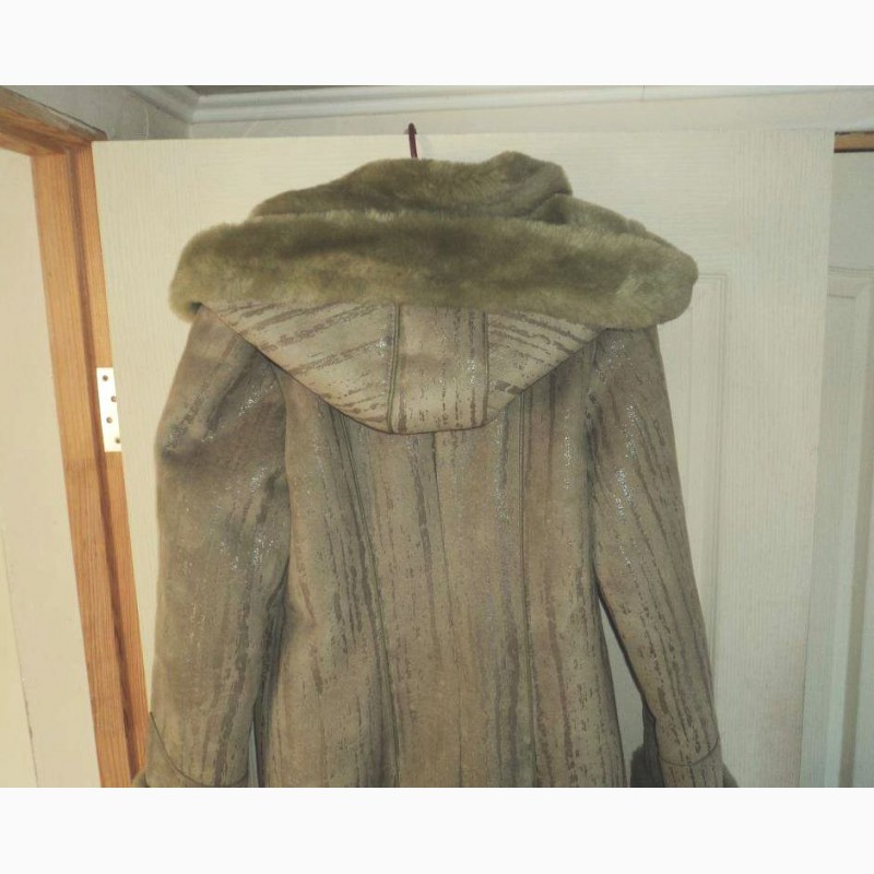 Фото 3. Тёплое женское пальто на меху с капюшеном (дублёнка). Лот 401