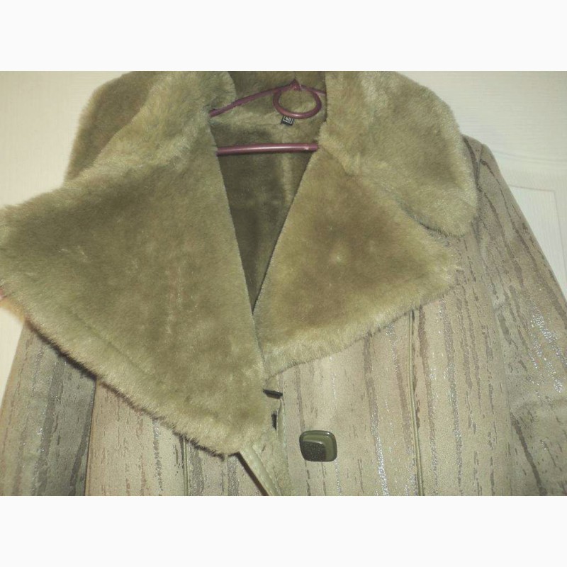 Фото 4. Тёплое женское пальто на меху с капюшеном (дублёнка). Лот 401