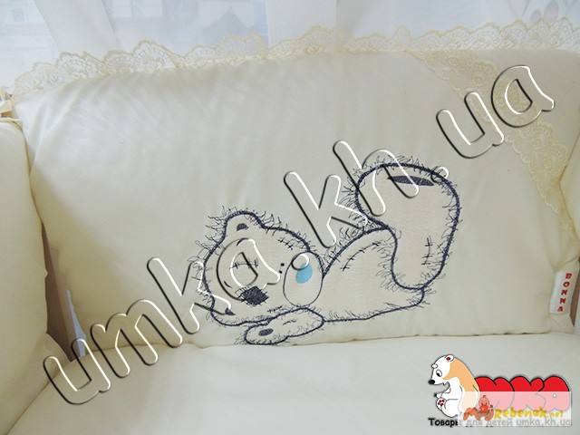 Фото 10. Постельное белье в кроватку малыша с вышивкой + держатель для балдахина