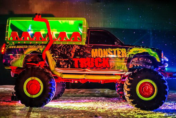 Фото 3. 069 Party Bus Monster truck пати бас прокат аренда