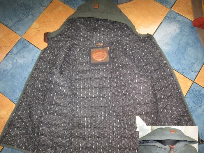 Фото 9. Лёгкая женская куртка с капюшоном NAKETANO. 44/46р. Лот 709