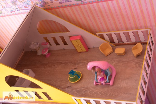 Фото 5. Разборной домик для кукол