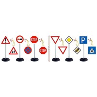 Игрушечный большой светофор и набор Дорожные знаки