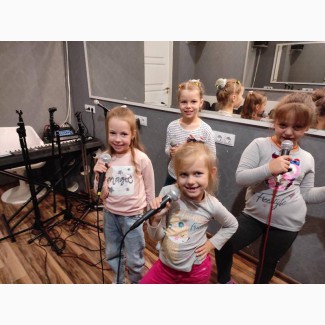 Вокал для детей Киев Позняки - уроки вокала - школа вокала