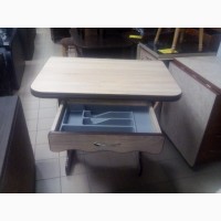 Кухонный раскладной столЦезарь с ящиком