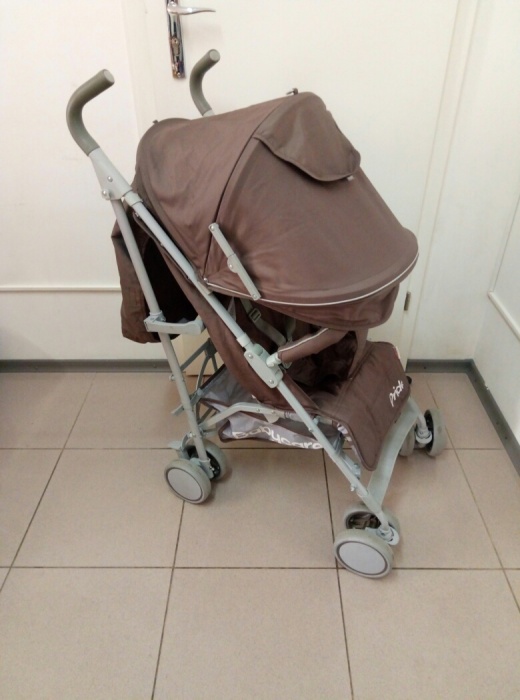 Фото 3. Продам коляску-трость Babycare