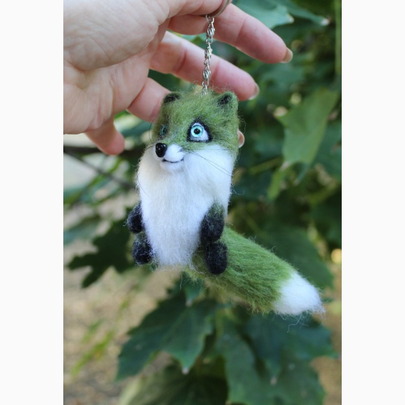 Фото 8. Зелена лиса брелок іграшка валяна з шерсті інтерєрна лисичка подарунок лисиця сувенір