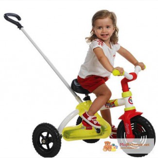 Трехколесный велосипед Smoby Маленький гонщик